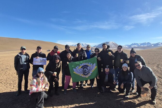 Tatio Geysers Tour with Breakfast and Flamenco Watching - Guides, vehicles, and the human side of the tour