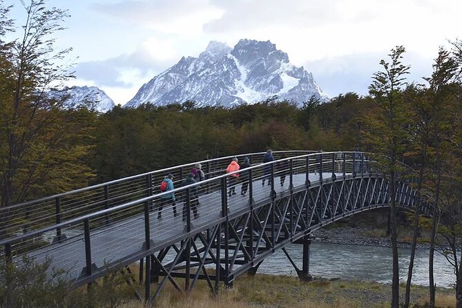 Torres del Paine Full Day Private Couples, families and/or friends. - Salto Grande and the strongest wind