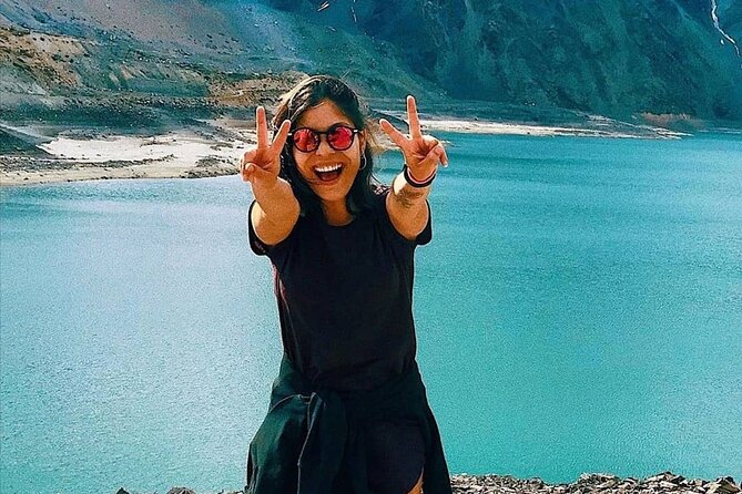 Tour Cajón del Maipo and Embalse el Yeso, includes picnic - A traditional performance may round out the return