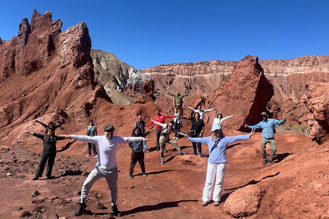 Tour of the Rainbow Valley and Petroglyphs of Yerbas Buenas - Key points at a glance