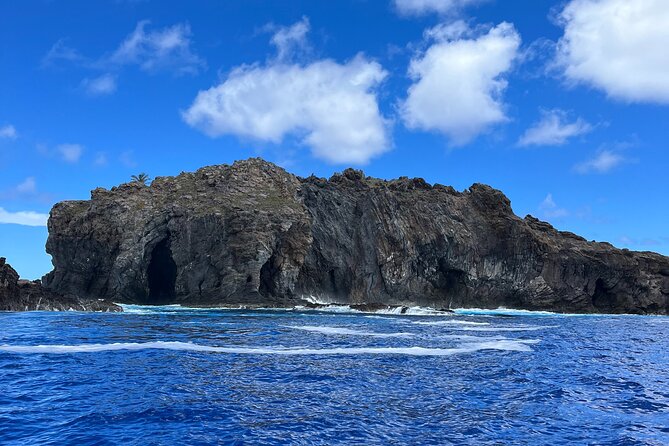Tour to the Motus: Boat trip and snorkeling in Rapa Nui - Motu Iti and Motu Nui: the heart of the trip
