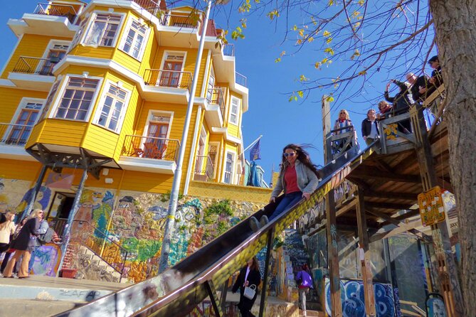 Tour to Valparaíso, Viña del Mar, Pablo Neruda Museum and Vineyard - Why this day trip works from Santiago