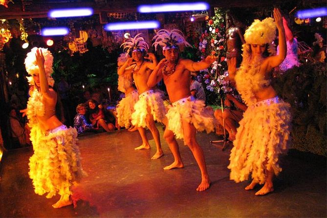 Traditional Dinner Show in Santiago - What Makes This Evening Worth Considering