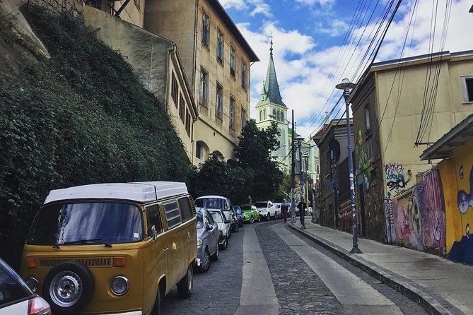 Transfer to San Antonio port prior cruise with tour in Valparaiso and Casablanca - Curacavi: a short stop for coffee and sweets