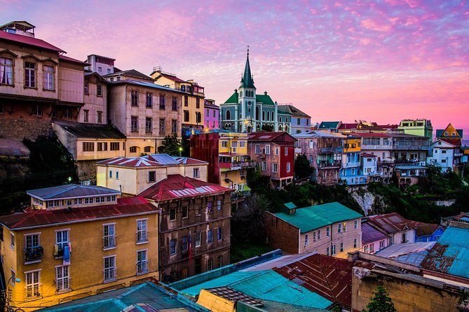 Transfer to San Antonio port prior cruise with tour in Valparaiso and Casablanca - Starting in Santiago at 7:30 a.m.