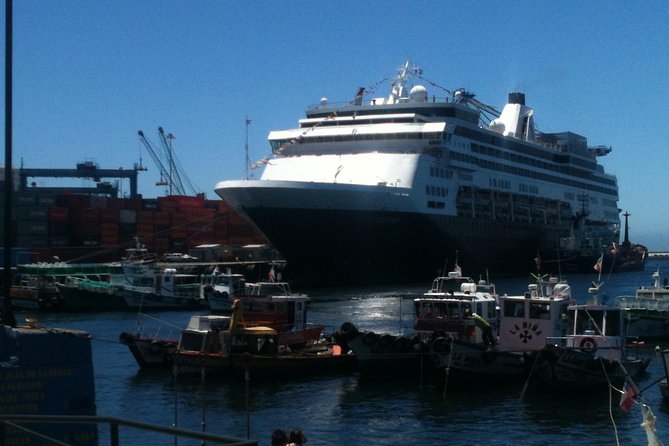 Transport from Santiago to Port of San Antonio (and vice versa) English/Spanish - San Antonio cruise-terminal transfers
