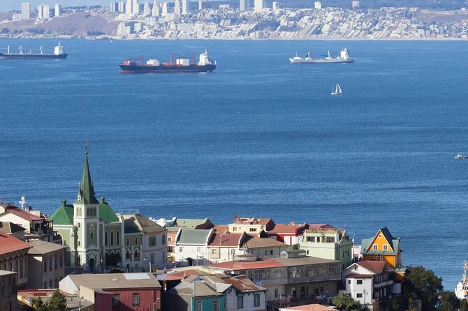 Unforgettable tour of Viña do Mar and Valparaiso - Transport, timing, and group size