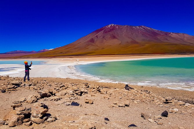 Uyuni Salt Flats 3 Days/2 Night from San Pedro de Atacama - The private tour format and guide service