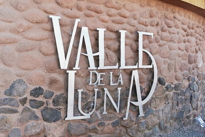 Valley of the Moon in San Pedro de Atacama Guided Tour + Cocktail - At a Glance: What This Sunset Tour Delivers