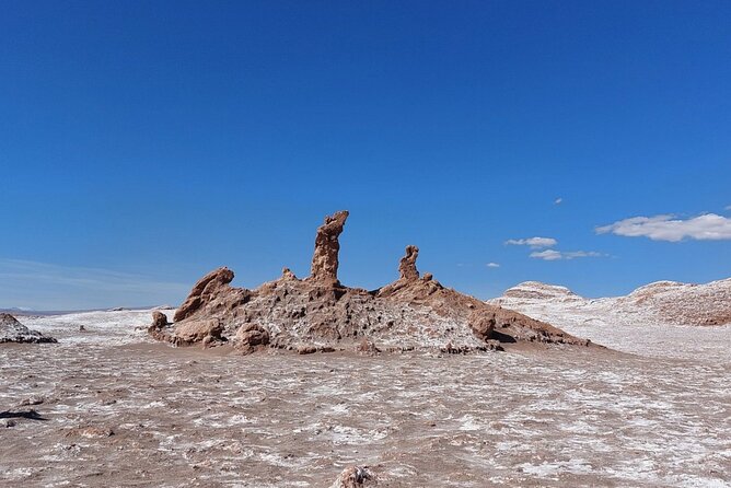Valley of the Moon in San Pedro de Atacama Guided Tour + Cocktail - The Amphitheater: Natural Walls and Quiet Acoustics