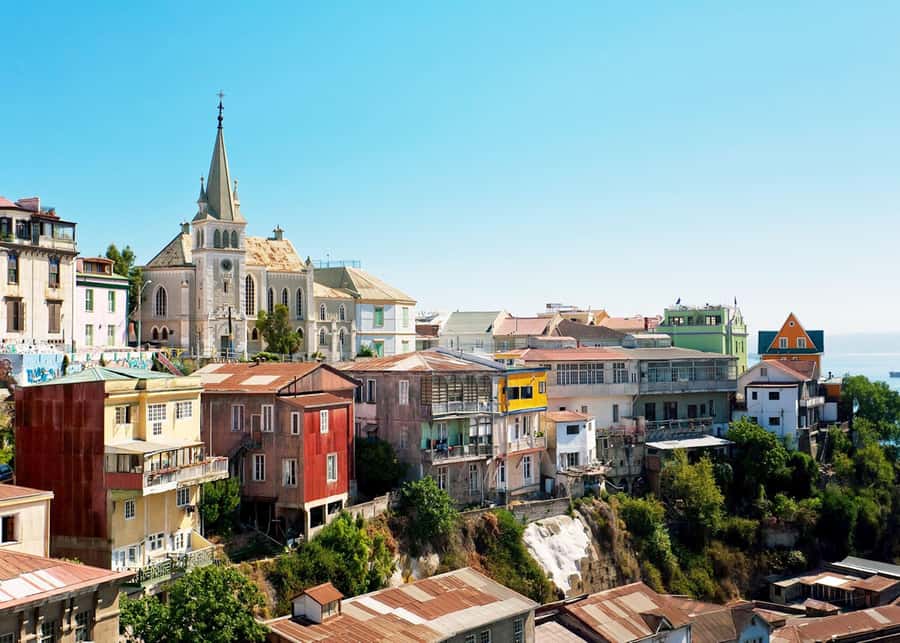 Valparaiso: Guided Walking Tour with Ascensor Rides - The trolley ride to Plaza Aníbal Pinto