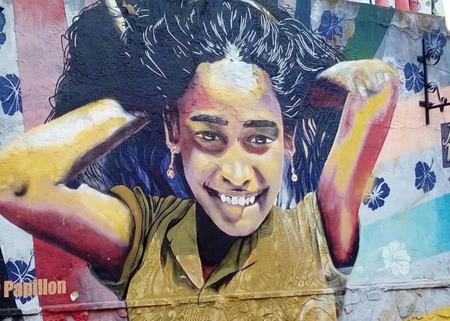 Valparaiso: Street Art, Funiculars and Port City Tour - Starting at Muelle Prat, where Valparaiso faces the sea