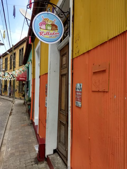 Valparaiso: Street Art, Funiculars and Port City Tour - The Piano Staircase and two historic churches