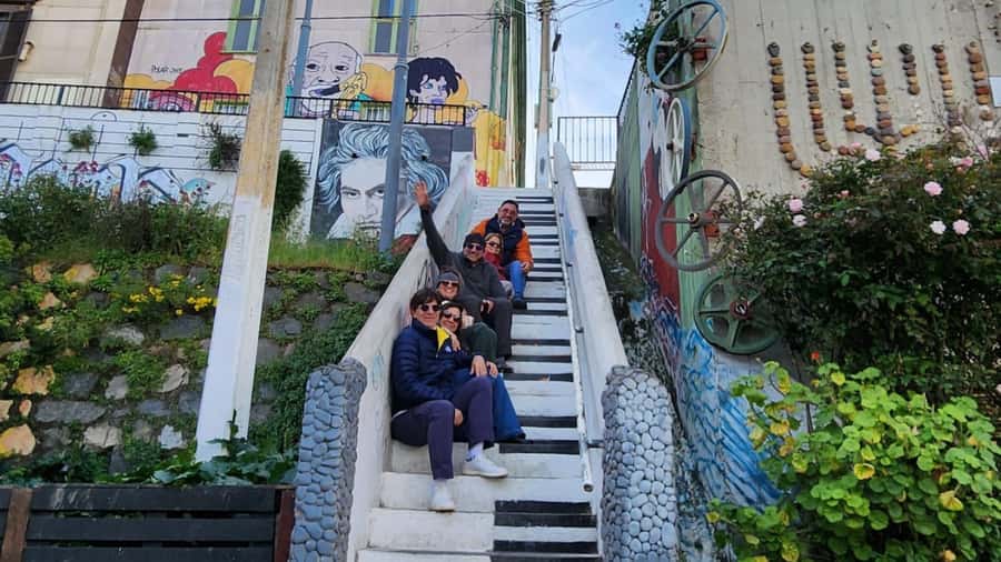 Valparaíso, Viña del Mar and Casablanca Full Day Experience - Cerro Concepción is the most characterful walking stop