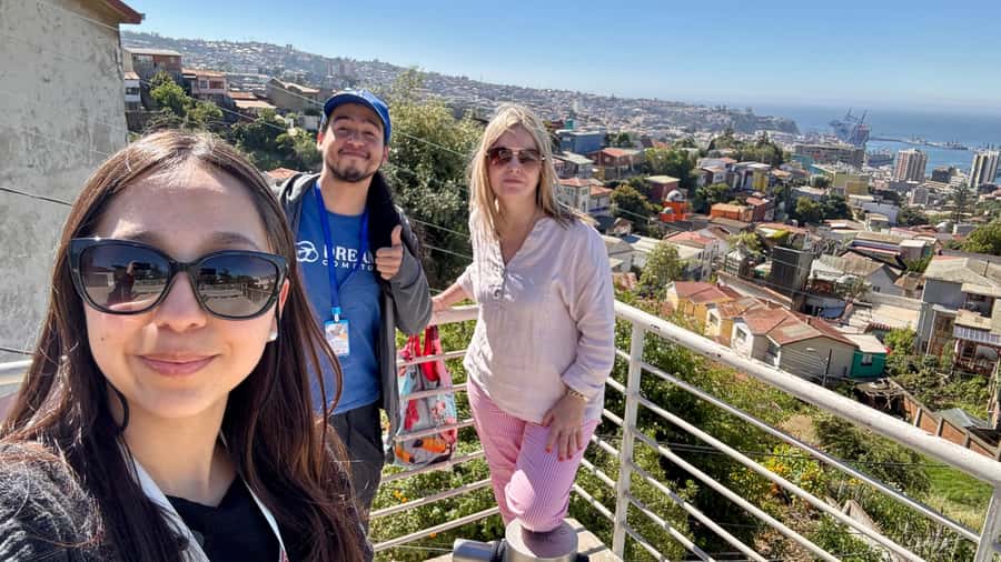 Valparaíso, Viña del Mar and Casablanca Full Day Experience - Transportation and timing: useful, but fairly full