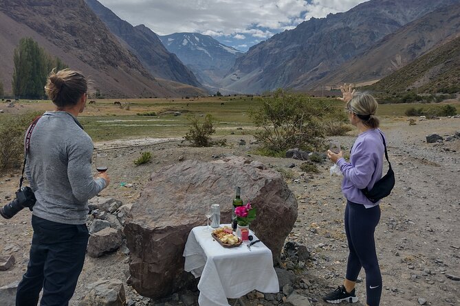 Viewpoint of Condors Cajón del Maipo - Leaving Santiago for Cajón del Maipo