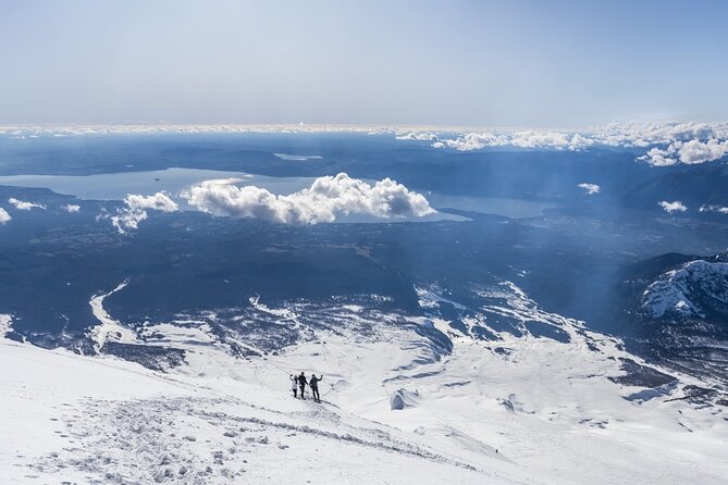 Villarrica Volcano Ascent - Zenit - A 6:00 am start and a nine-hour mountain day