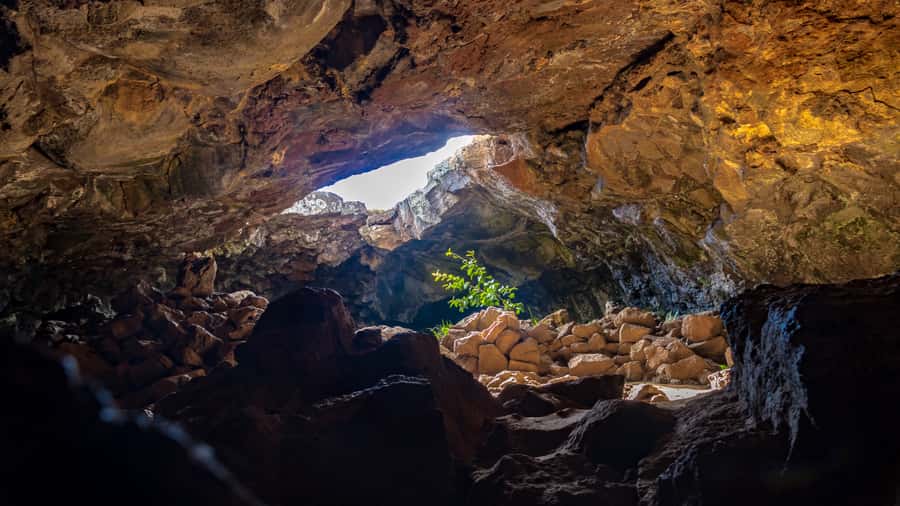 Volcanic Refuges: Excursion to Underground Civilization - Key points about this Rapa Nui cave tour