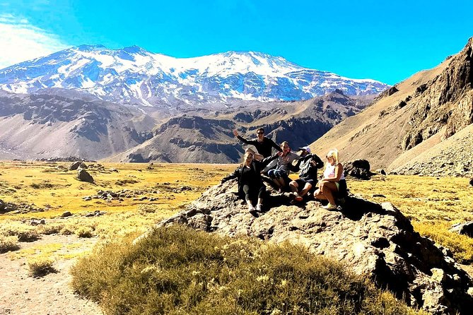 Volcano & Hotsprings 4K from Santiago Private Tour - Food, wine, and what the $270 price covers