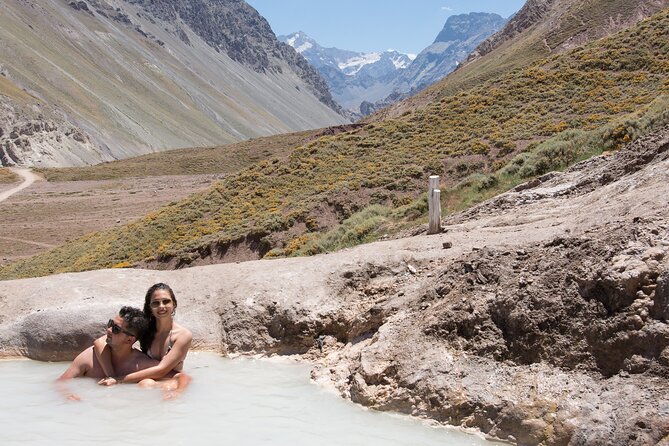 Volcano & Hotsprings 4K - Cajón del Maipo and the San José Volcano viewpoint