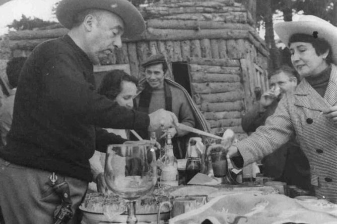 wetravelneruda’s route - Pablo Neruda’s route - Private tour - Isla Negra and the Pacific setting